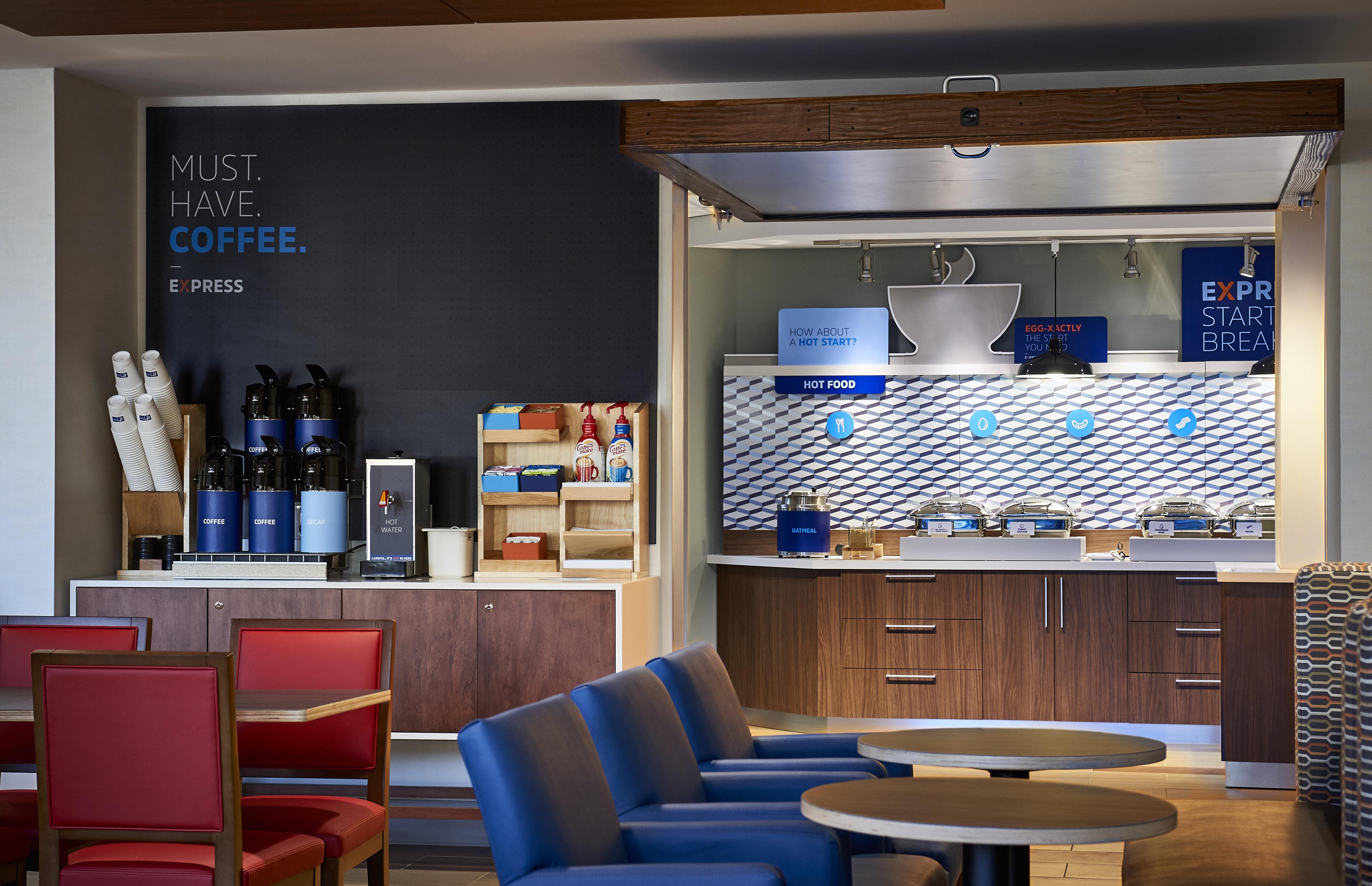 Holiday Inn Express & Suites - St Peters By Ihg Сейнт Питърс Екстериор снимка