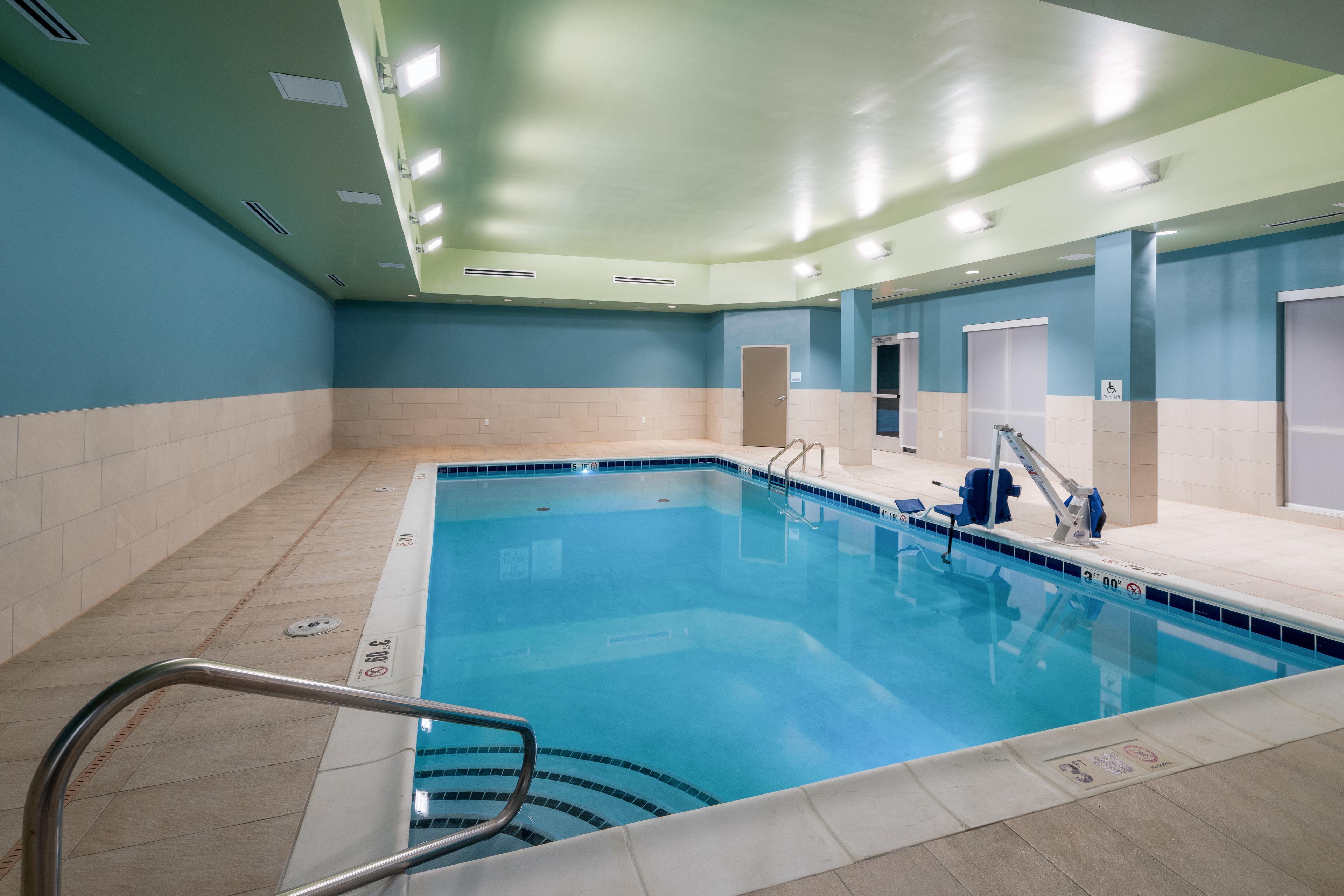 Holiday Inn Express & Suites - St Peters By Ihg Сейнт Питърс Екстериор снимка